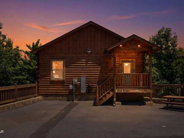 1012 Owls Nest Way , Sevierville, TN 37862