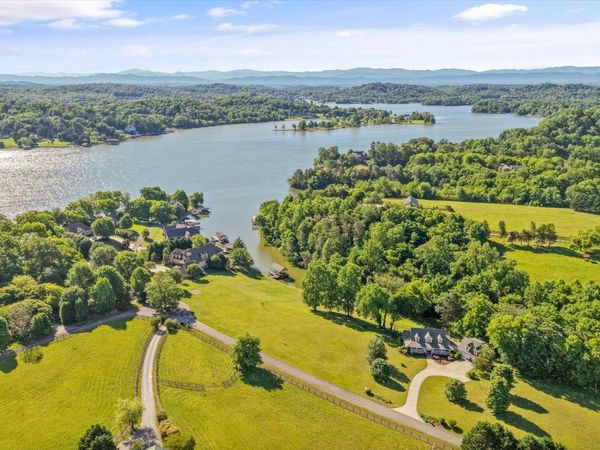 3842 Attley Drive , Unit 11, Louisville, TN 37777