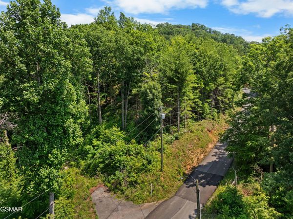 3276 Emerald Springs Loop , Unit 8, Sevierville, TN 37862