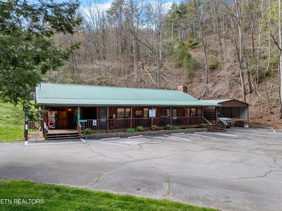 Property Image 9