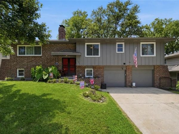10404 Wyandotte Street, Kansas City, MO 64114