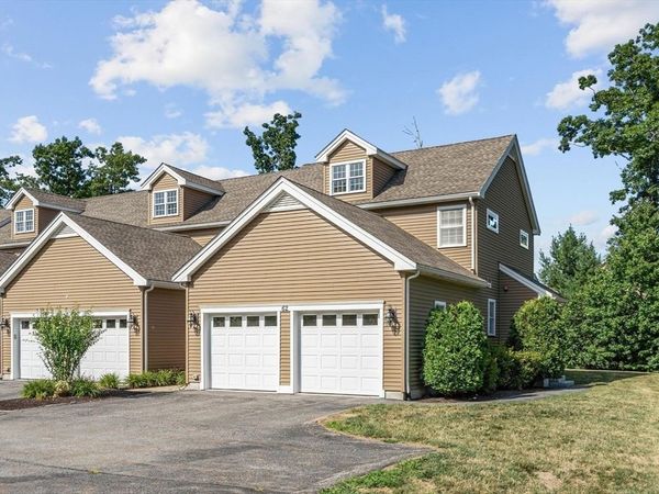 62 Terry Lane, Unit 62, Plainville, MA 02762