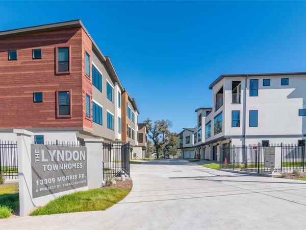 13309 Morris RD, Unit 11, Austin, TX 78729