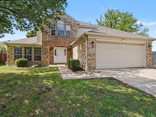 5400 Crater Lake Drive, Fort Worth, TX 76137