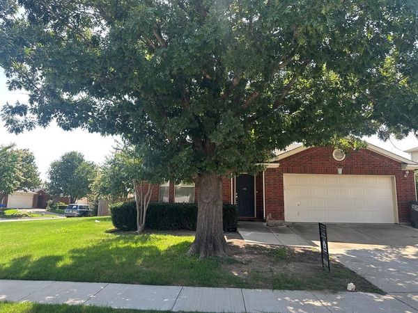 301 Admiral Drive , Wylie, TX 75098