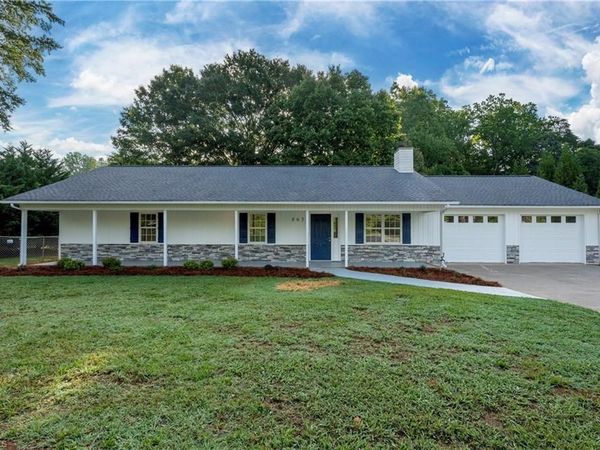 865 Lewisville Vienna Road , Lewisville, NC 27023