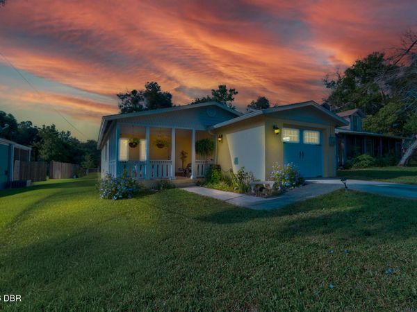 54 Rosewood Avenue, Ormond Beach, FL 32174