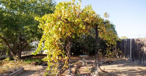 2404 Quiver Dr, Ione, CA 95640 Photo