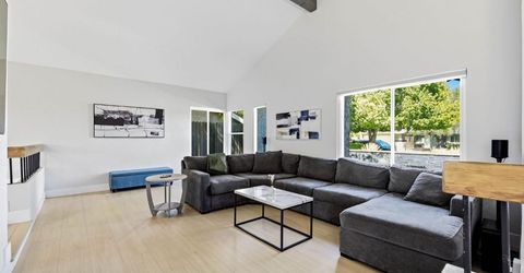 4760 Olive Oak Way, Carmichael, CA 95608 Photo