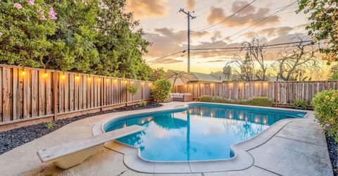 4760 Olive Oak Way, Carmichael, CA 95608 Photo