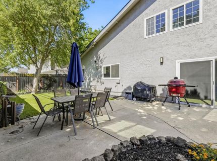 4760 Olive Oak Way, Carmichael, CA 95608 Photo