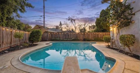 4760 Olive Oak Way, Carmichael, CA 95608 Photo