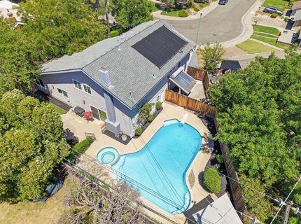 4760 Olive Oak Way, Carmichael, CA 95608 Photo