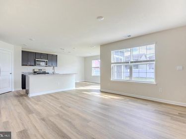 110 CHARING CROSS DRIVE , STEPHENS CITY, VA 22655