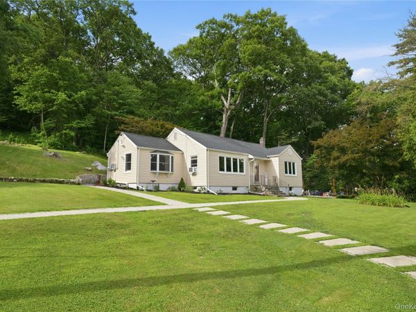 233 Hilltop Street, Mahopac, NY 10541