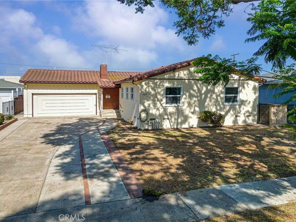 1610 N Linwood, Santa Ana, CA 92701