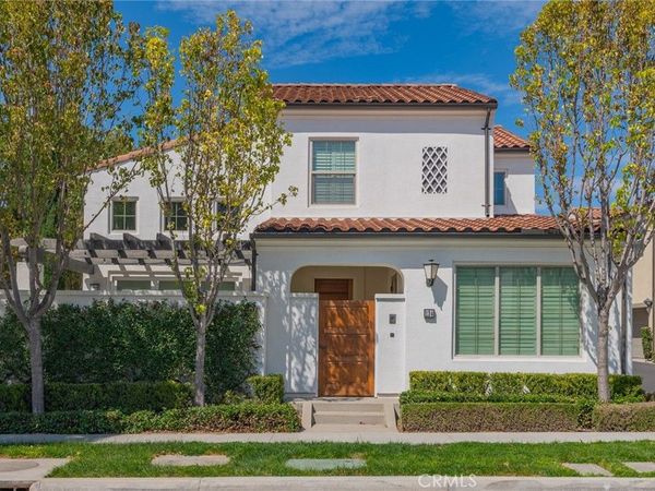 124 Holly Springs, Irvine, CA 92618