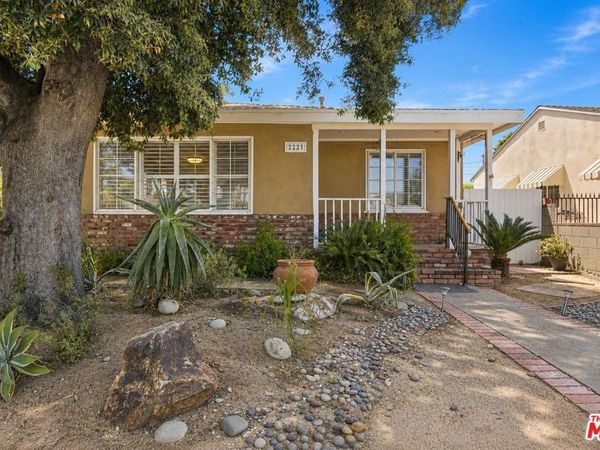 2221 N Valley Street, Burbank, CA 91505