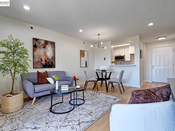 685 Dartmore Ln , Unit 365, Hayward, CA 94544