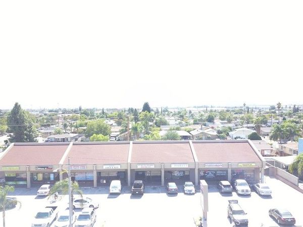 519 W Foothill , Rialto, CA 92376