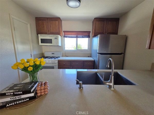 15317 Santa Gertrudes, Unit JJ101, La Mirada, CA 90638