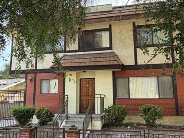 5227 Eagle Dale Avenue, Unit 4, Eagle Rock, CA 90041
