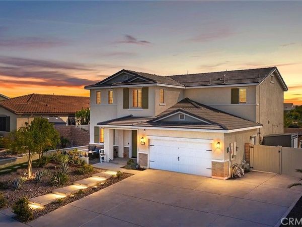31409 Darlington Oak Drive, Winchester, CA 92596