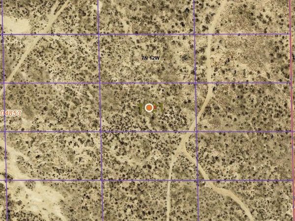 Ave G10 , Los Angeles, CA 93535