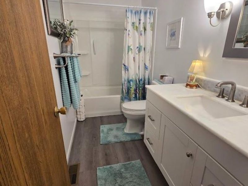 1145 Northview Drive, Unit E, Hillsboro, OH 45133 Photo 10