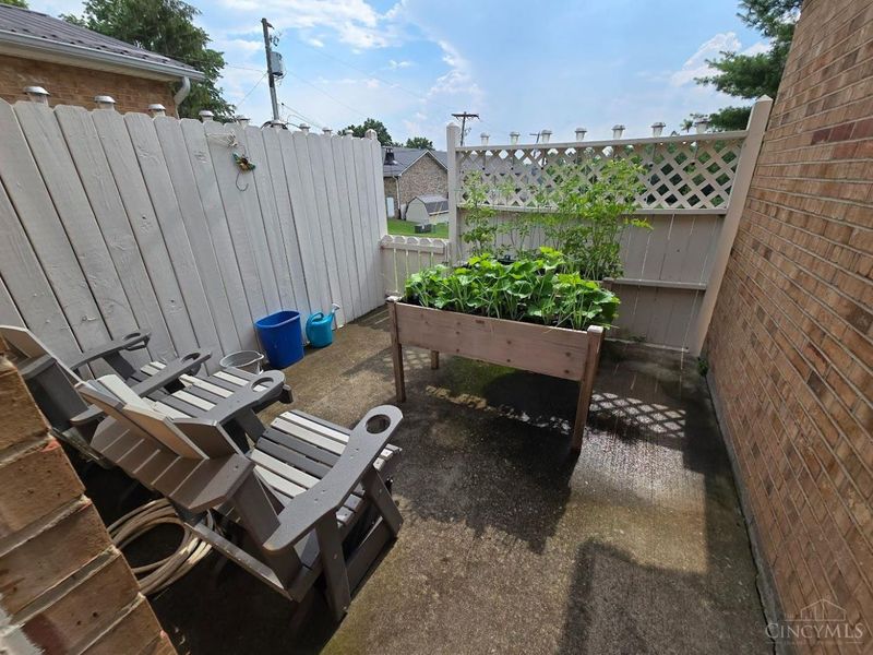 1145 Northview Drive, Unit F, Hillsboro, OH 45133 Photo 14