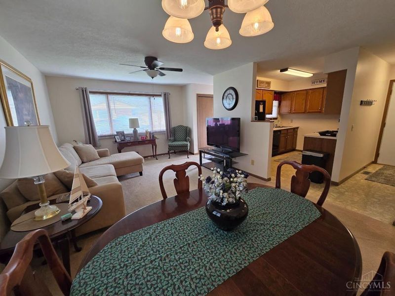 1145 Northview Drive, Unit F, Hillsboro, OH 45133 Photo 5