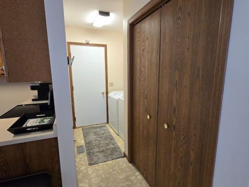 1145 Northview Drive, Unit F, Hillsboro, OH 45133 Photo 7
