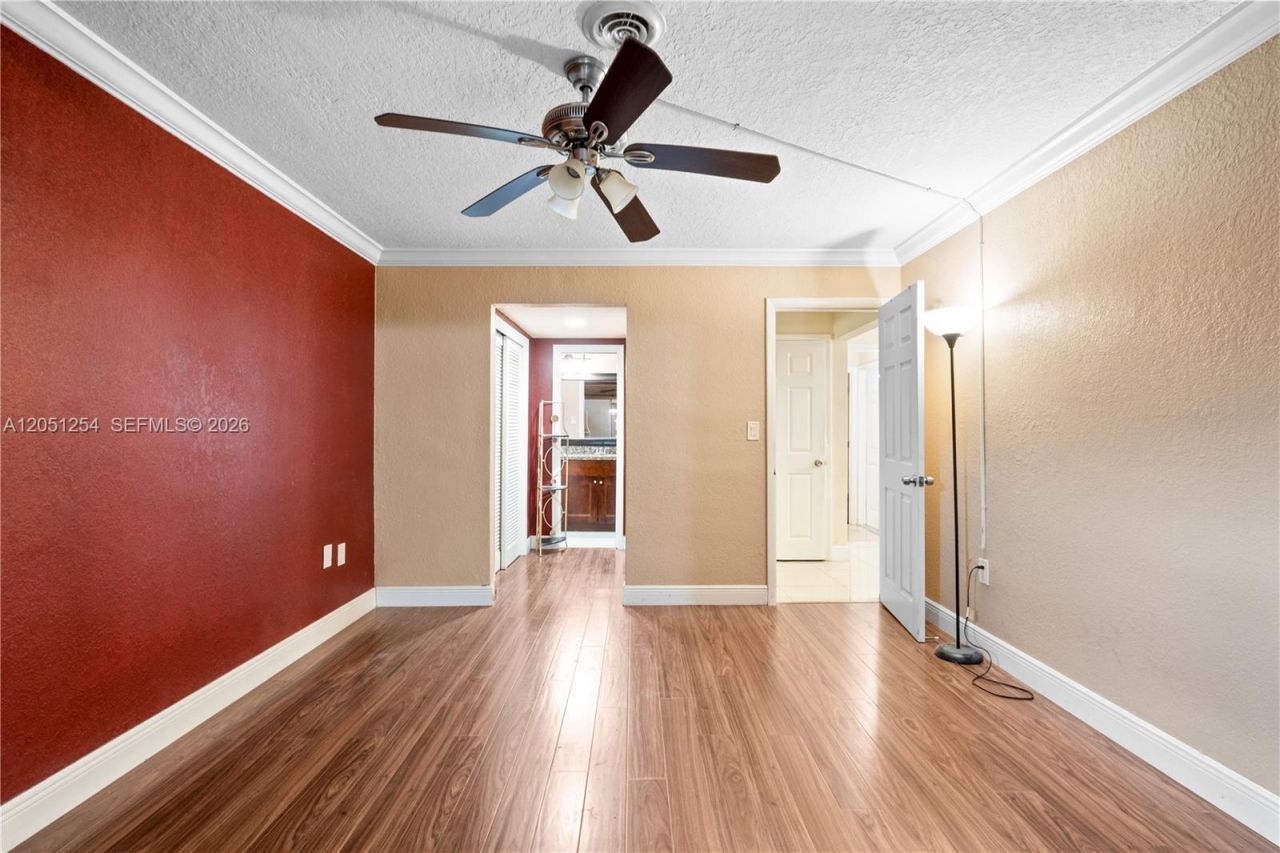 3821 E Lake Ter , Miramar, FL 33023 Photo
