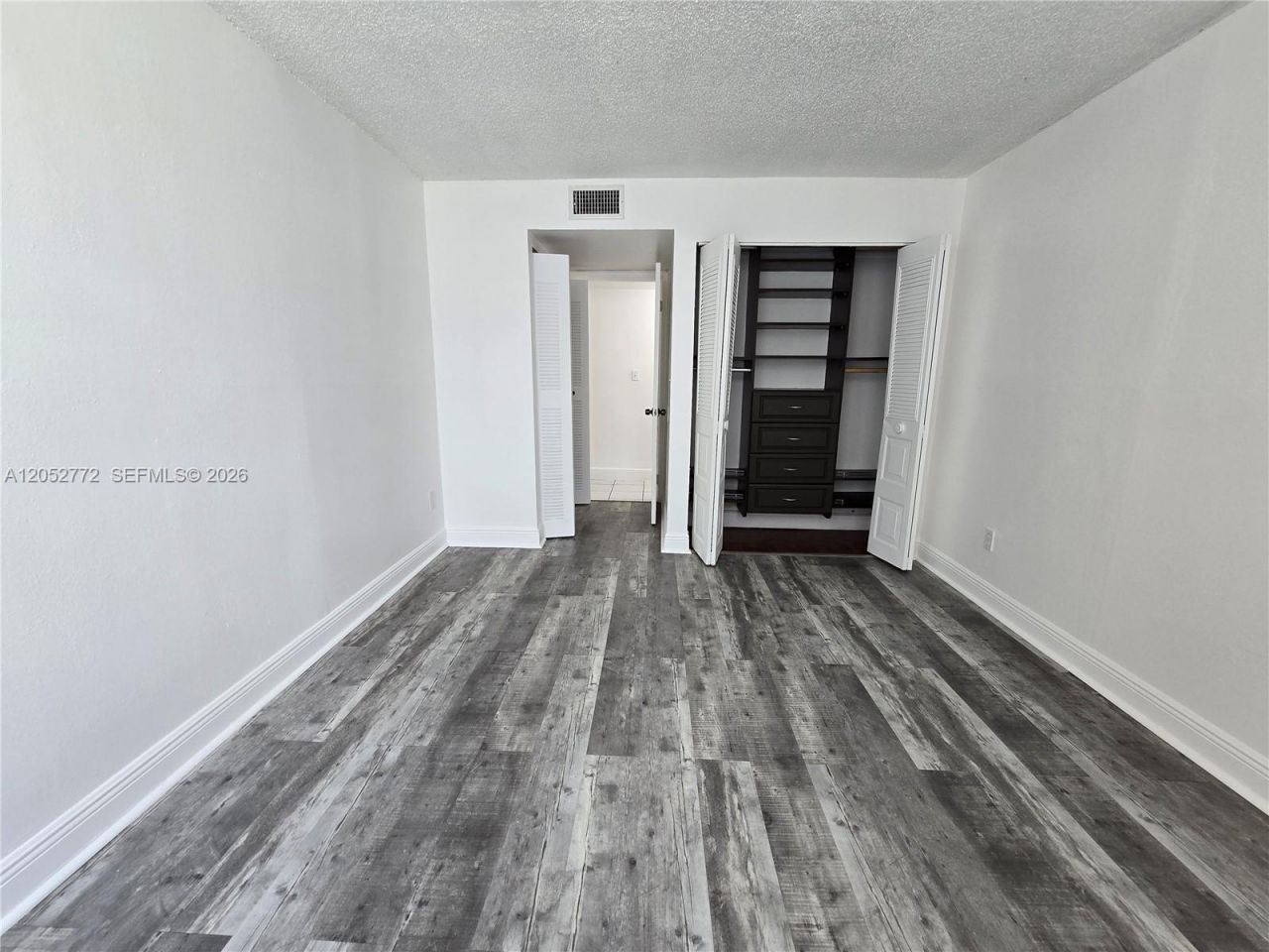 484 NW 165th St Rd , Unit A-112, Miami, FL 33169 Photo