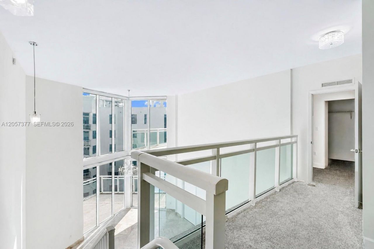 3000 NE 188th St, Unit 709, Aventura, FL 33180 Photo