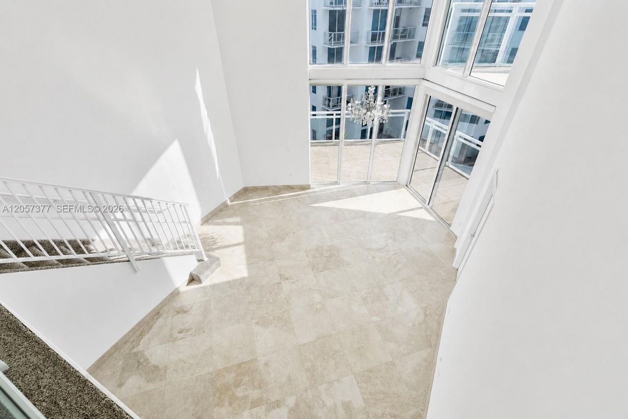 3000 NE 188th St, Unit 709, Aventura, FL 33180 Photo