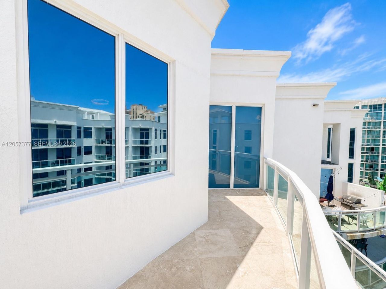 3000 NE 188th St, Unit 709, Aventura, FL 33180 Photo