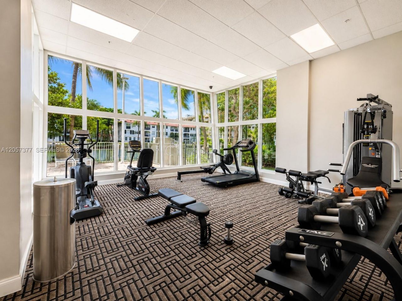 3000 NE 188th St, Unit 709, Aventura, FL 33180 Photo