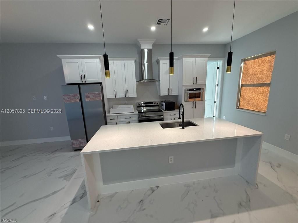 707 Ledge St , Lehigh Acres, FL 33972 Photo