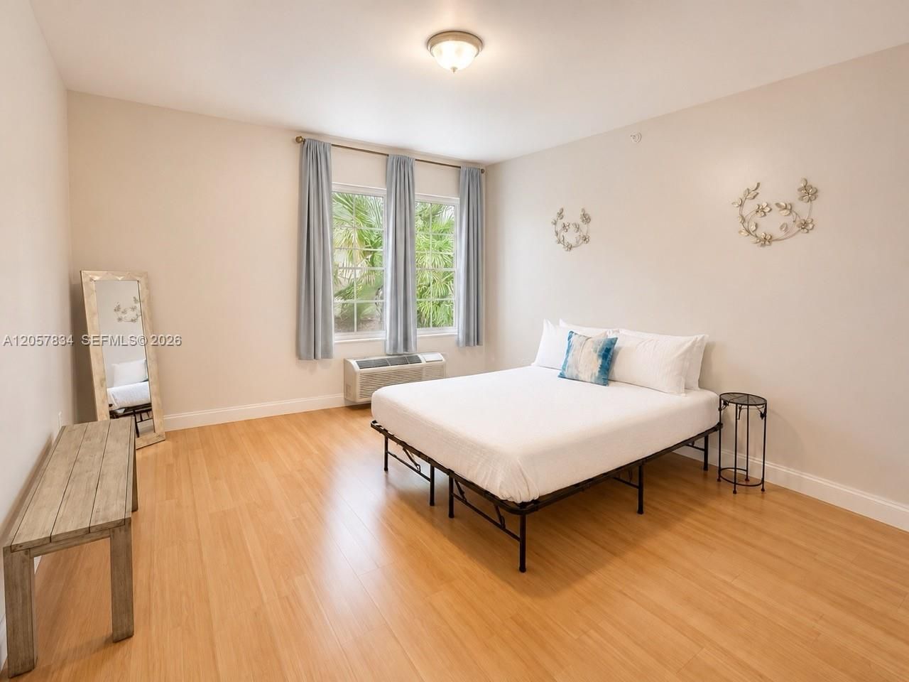3025 Indian Creek Dr , Unit 204, Miami Beach, FL 33140 Photo