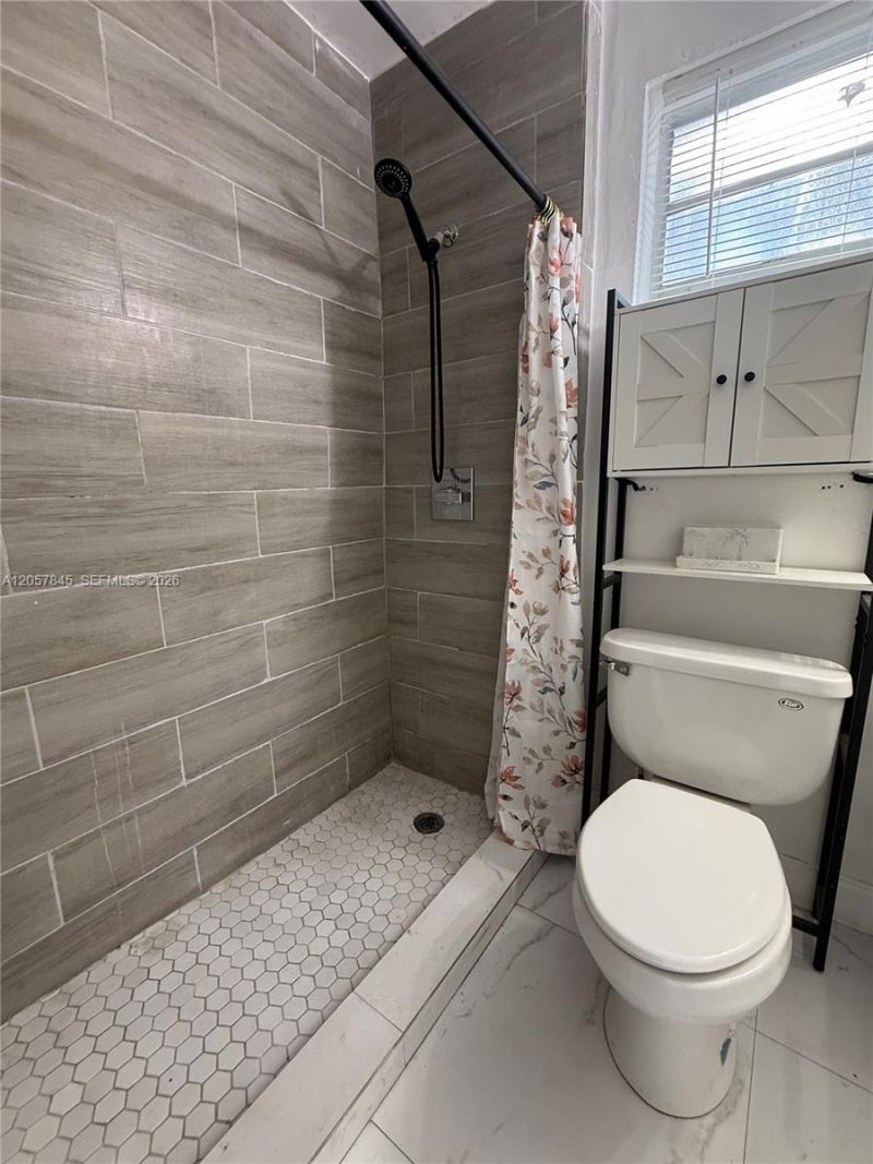 1816 NW 25th Ter , Fort Lauderdale, FL 33311 Photo