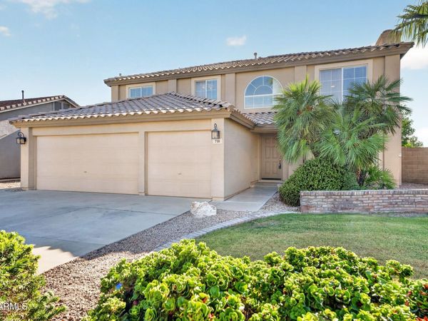 716 S CARDINAL Street, Gilbert, AZ 85296