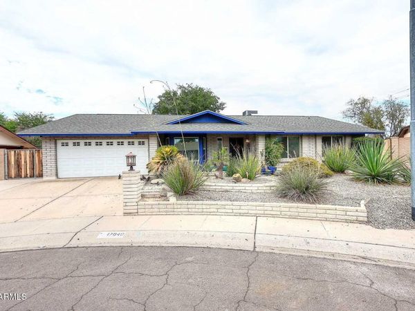 17640 N 1ST Place N, Phoenix, AZ 85022