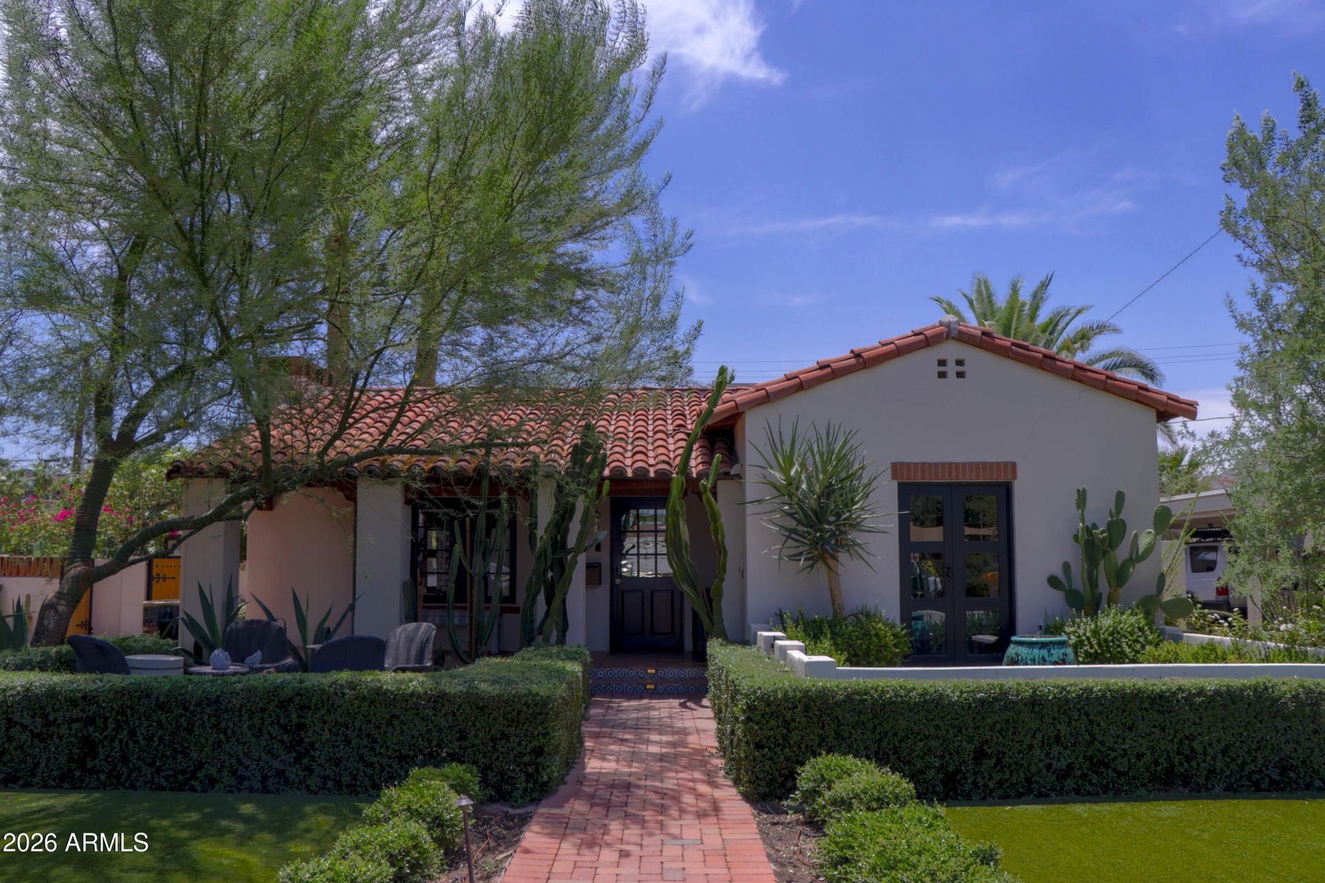 61 W Wilshire Drive, Phoenix, AZ 85003