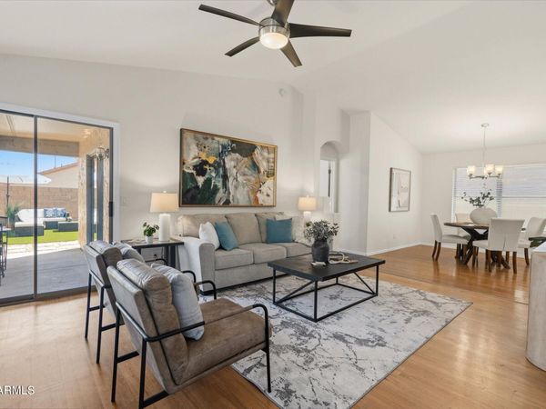 4611 E ABRAHAM Lane, Phoenix, AZ 85050
