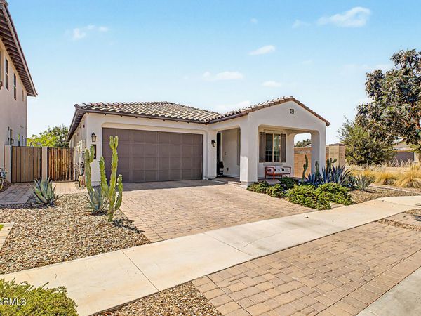 1876 S HUISH Drive, Gilbert, AZ 85295