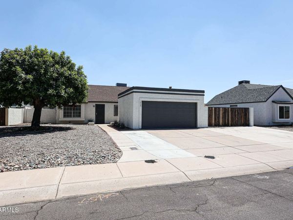 5925 W CROCUS Drive, Glendale, AZ 85306