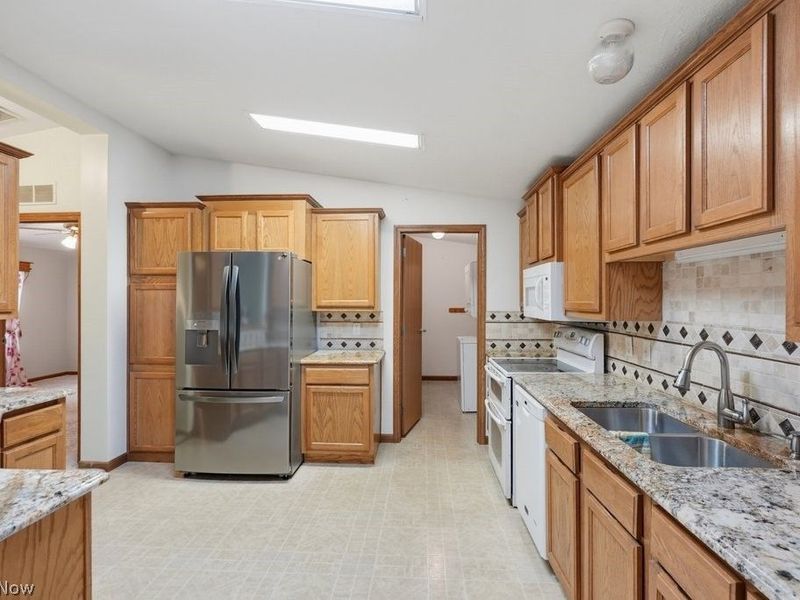 3295 Waterside Drive , Akron, OH 44319 Photo 17