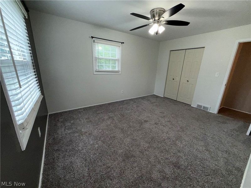 909 Thistle Place SE, Warren, OH 44484 Photo 10