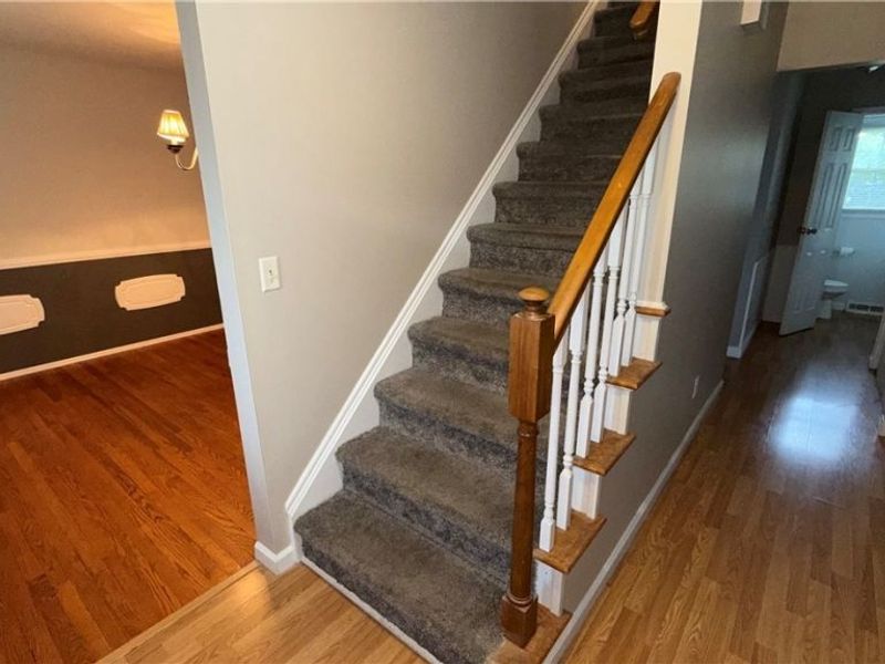 909 Thistle Place SE, Warren, OH 44484 Photo 2
